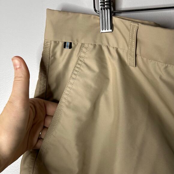 J. Lindeberg Performance Golf Shorts Men's 36 Khaki Tan Regular Fit Casual - Picture 7 of 8